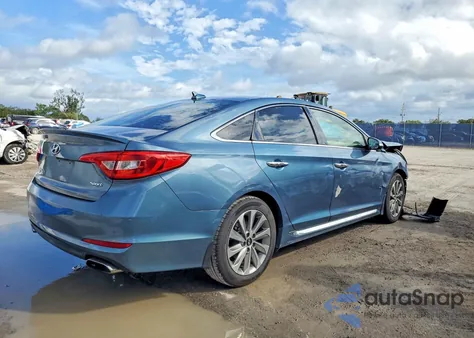 2015 Hyundai Sonata Sport z USA, uszkodzony, nr VIN 5NPE34AF2FH247040